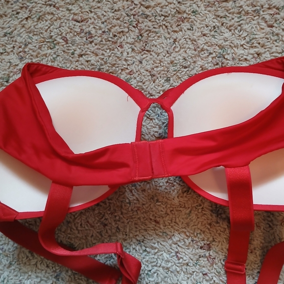 Victoria Secret Bra - Picture 3 of 4